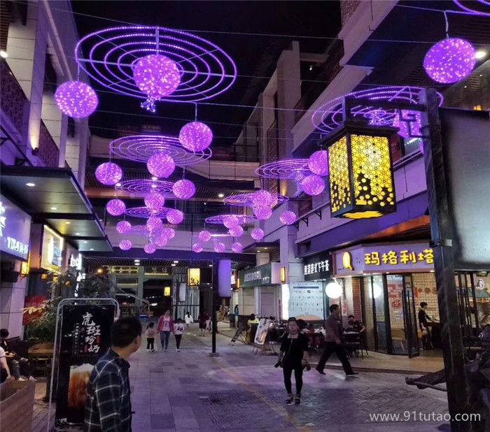 灯熠光电 滴胶桃子造型灯 户外道路亮化桃子圆球挂件灯 蝴蝶造型灯厂家